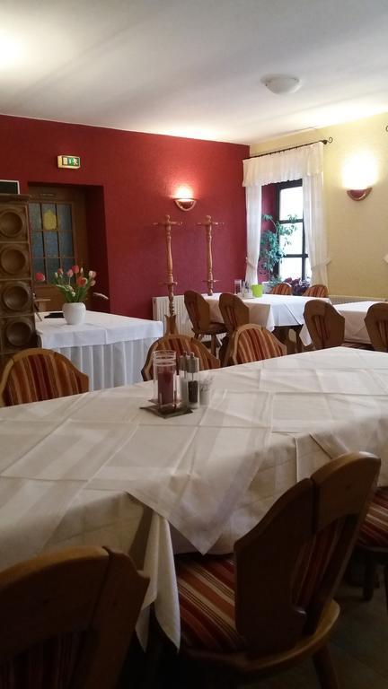 Altes Wirtshaus Foerdergersdorf Bed & Breakfast Tharandt Exterior photo